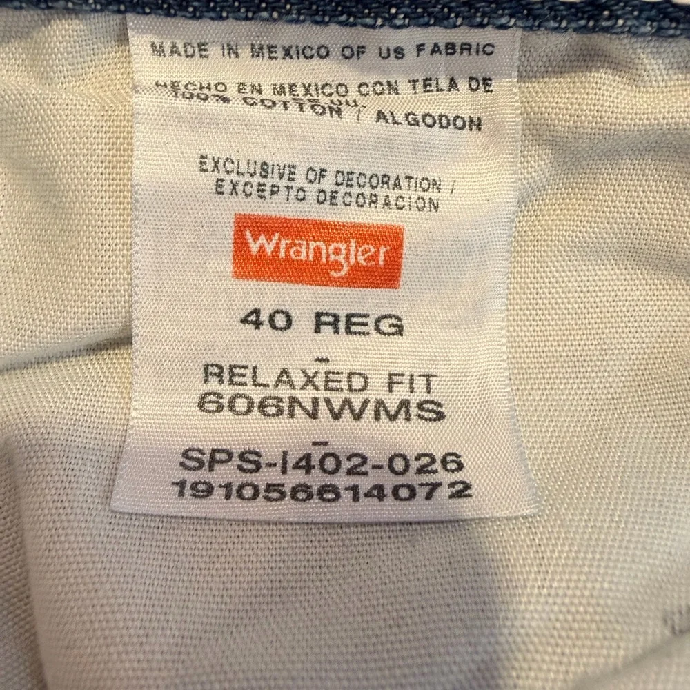 Vintage Casual Wrangler Men’s Relaxed Fit Jean Shorts-Size 40 Regular-Y2K 90’s